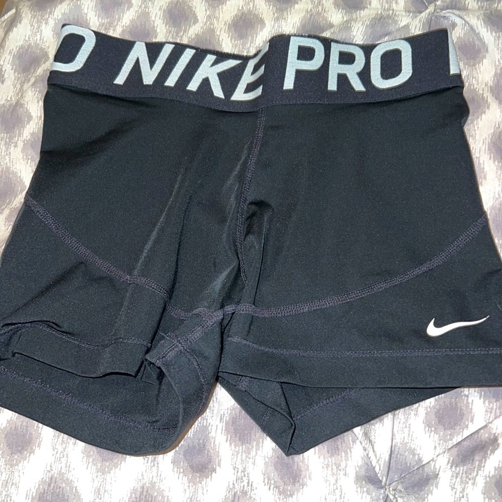 Black Nike Pro Spandex